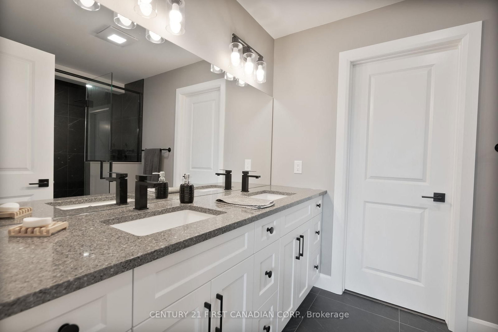110 Sheldabren Street • North Middlesex, ON photo 20