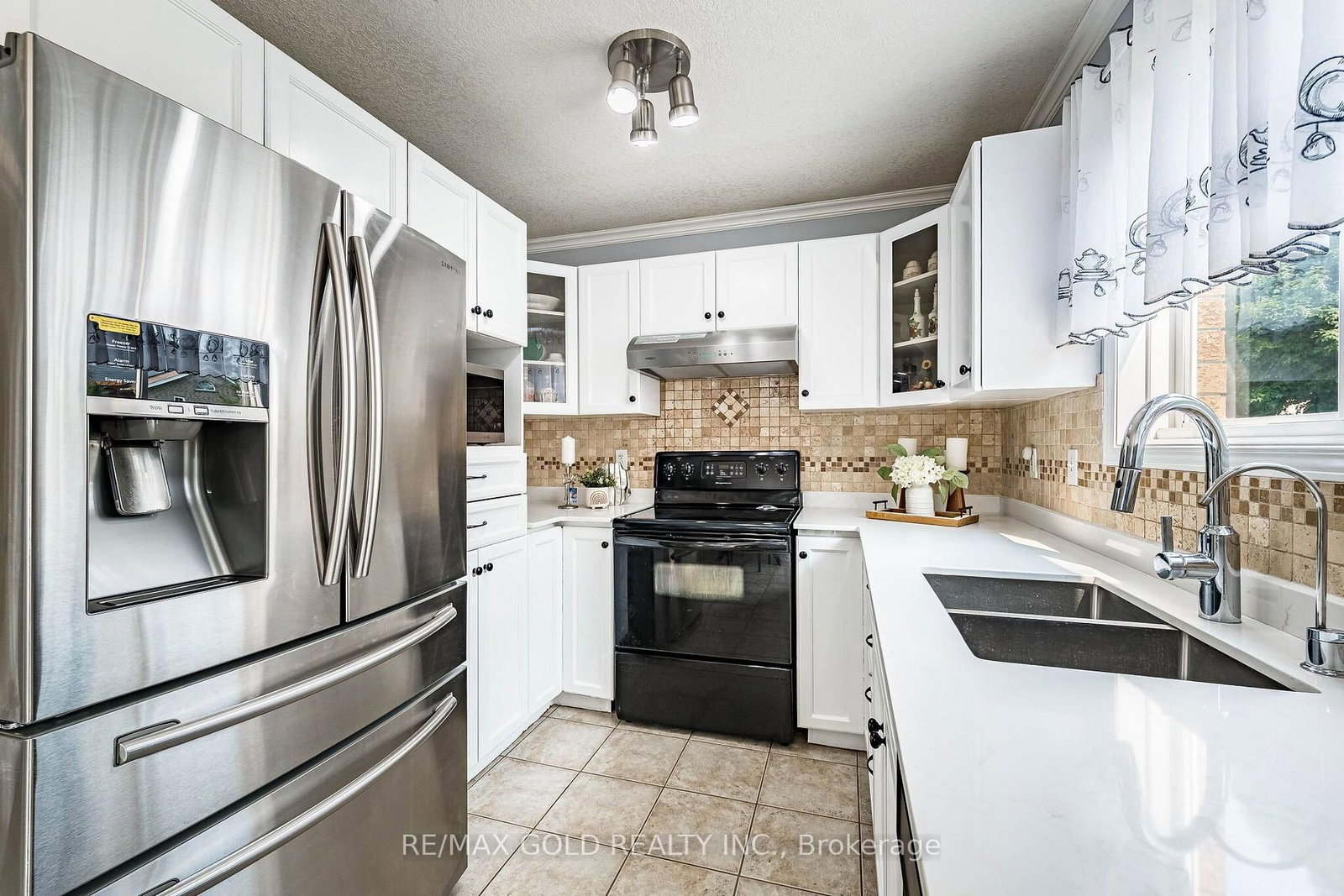 6 Moffatt Lane • Guelph, ON photo 15