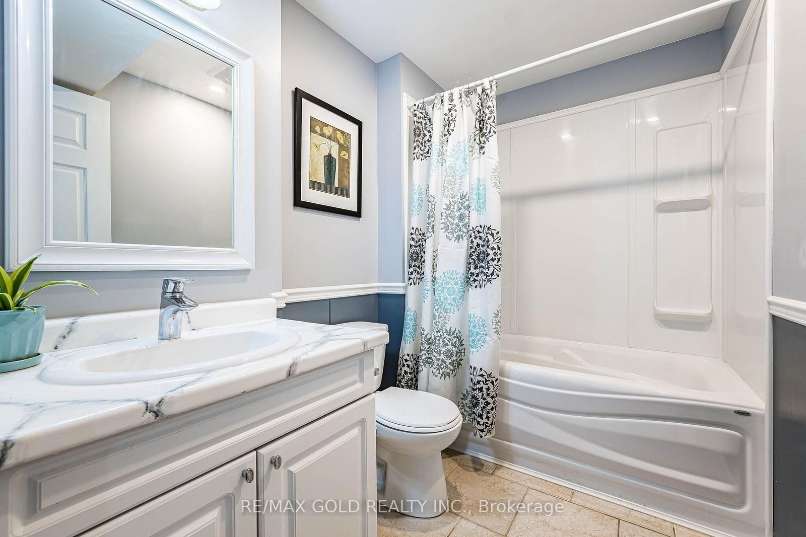 6 Moffatt Lane • Guelph, ON photo 42