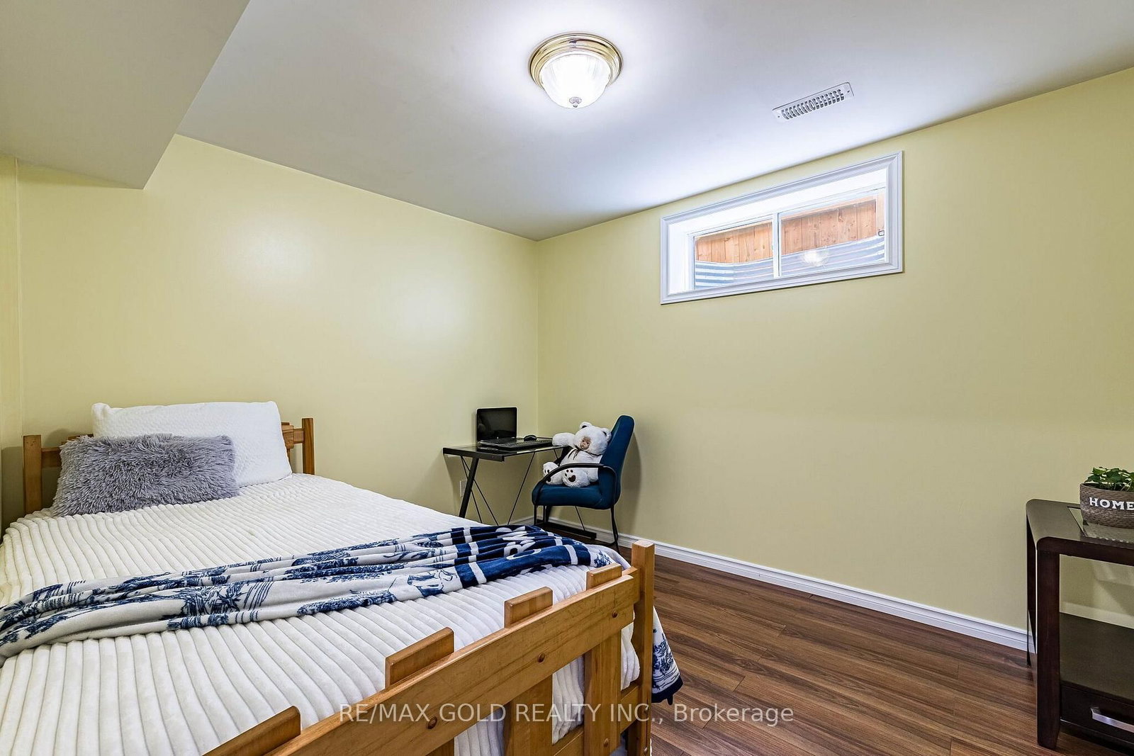 6 Moffatt Lane • Guelph, ON photo 44