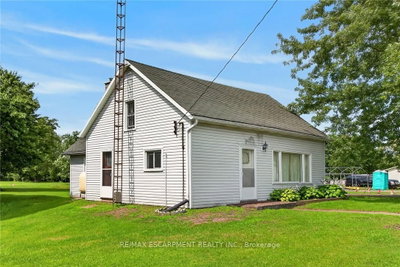 495 Marshagen Road • Haldimand, ON photo 2