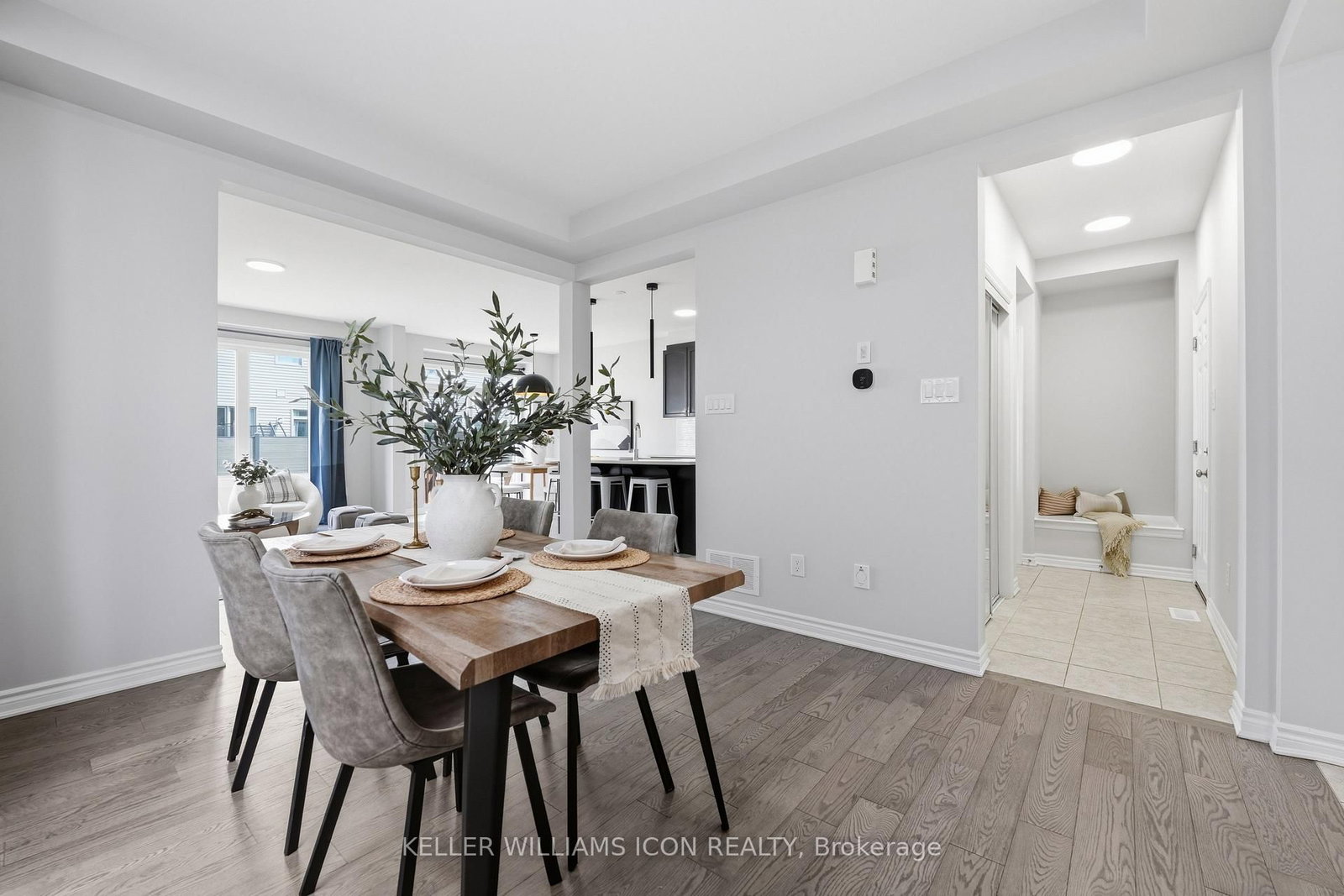 404 Aphelion Crescent • Ottawa, ON photo 6