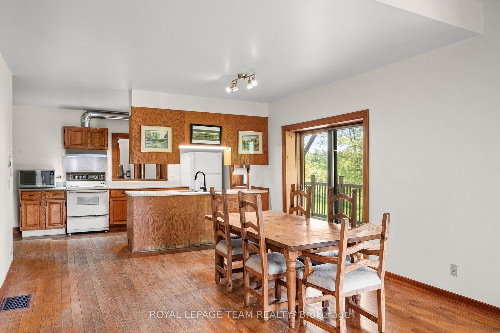 1776 Old Brooke Road • Maberly, ON photo 20