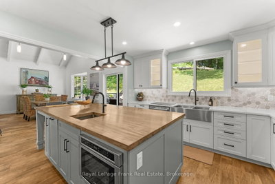 215 Francis Street • Kawartha Lakes, ON photo 8
