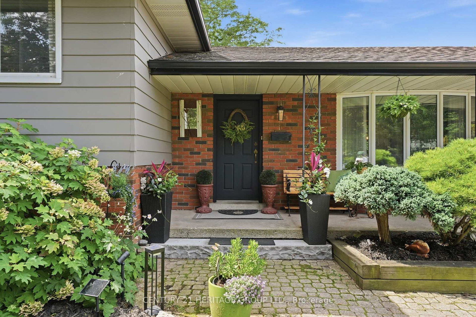 314 Harmony Road • Hamilton, ON photo 12