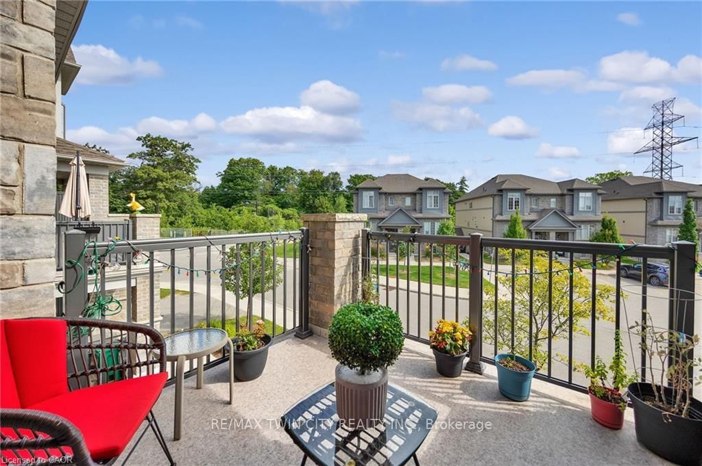 2C-115 South Creek Dr, Kitchener, view 14