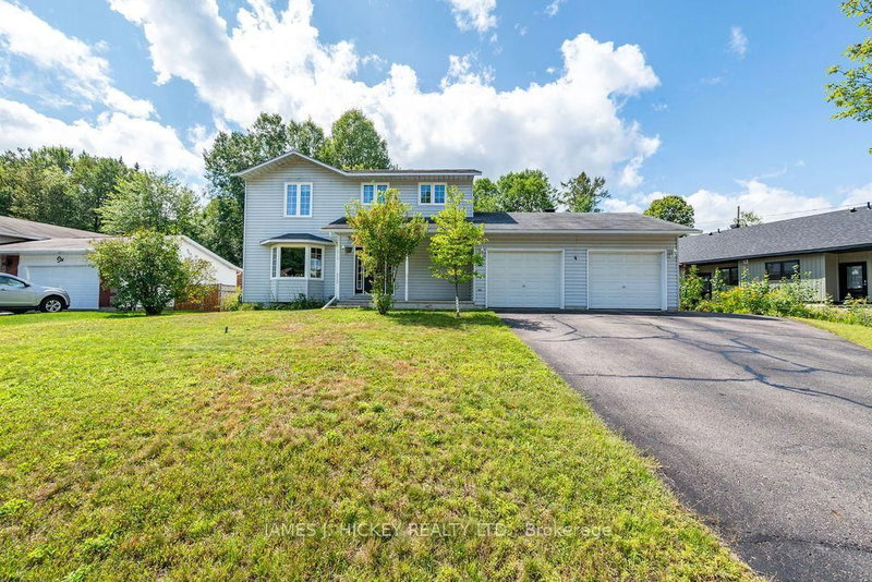 4 Banting Drive