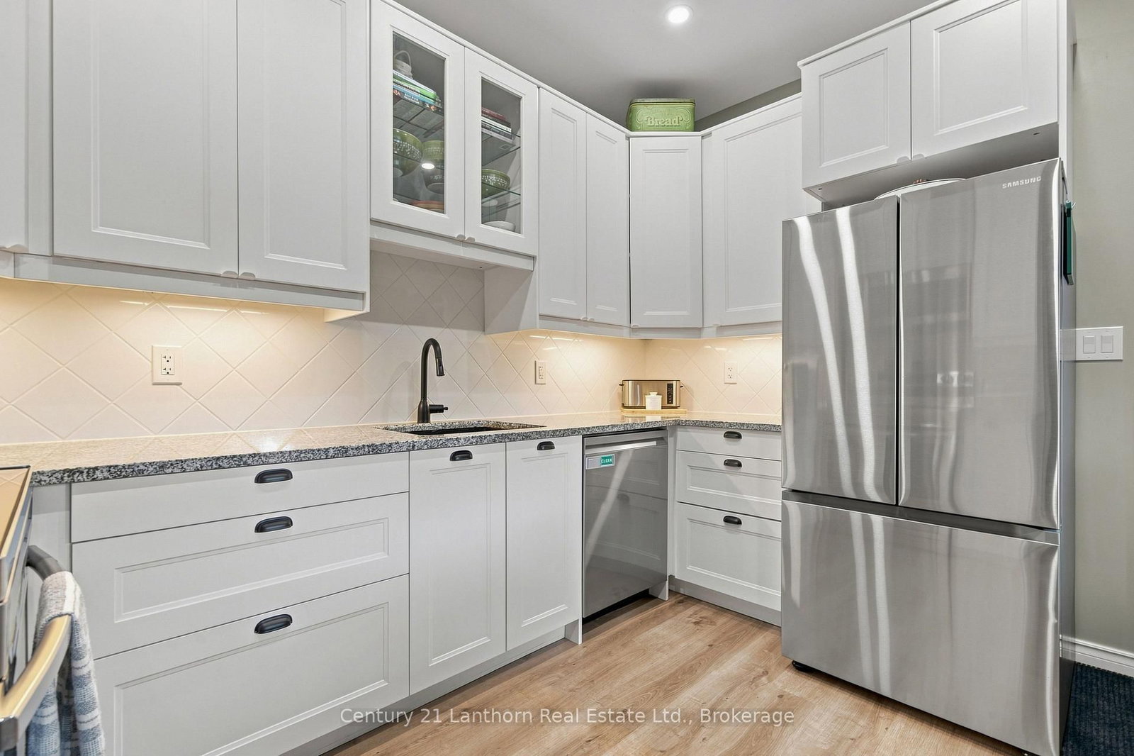 169 Farley Avenue • Belleville, ON photo 8