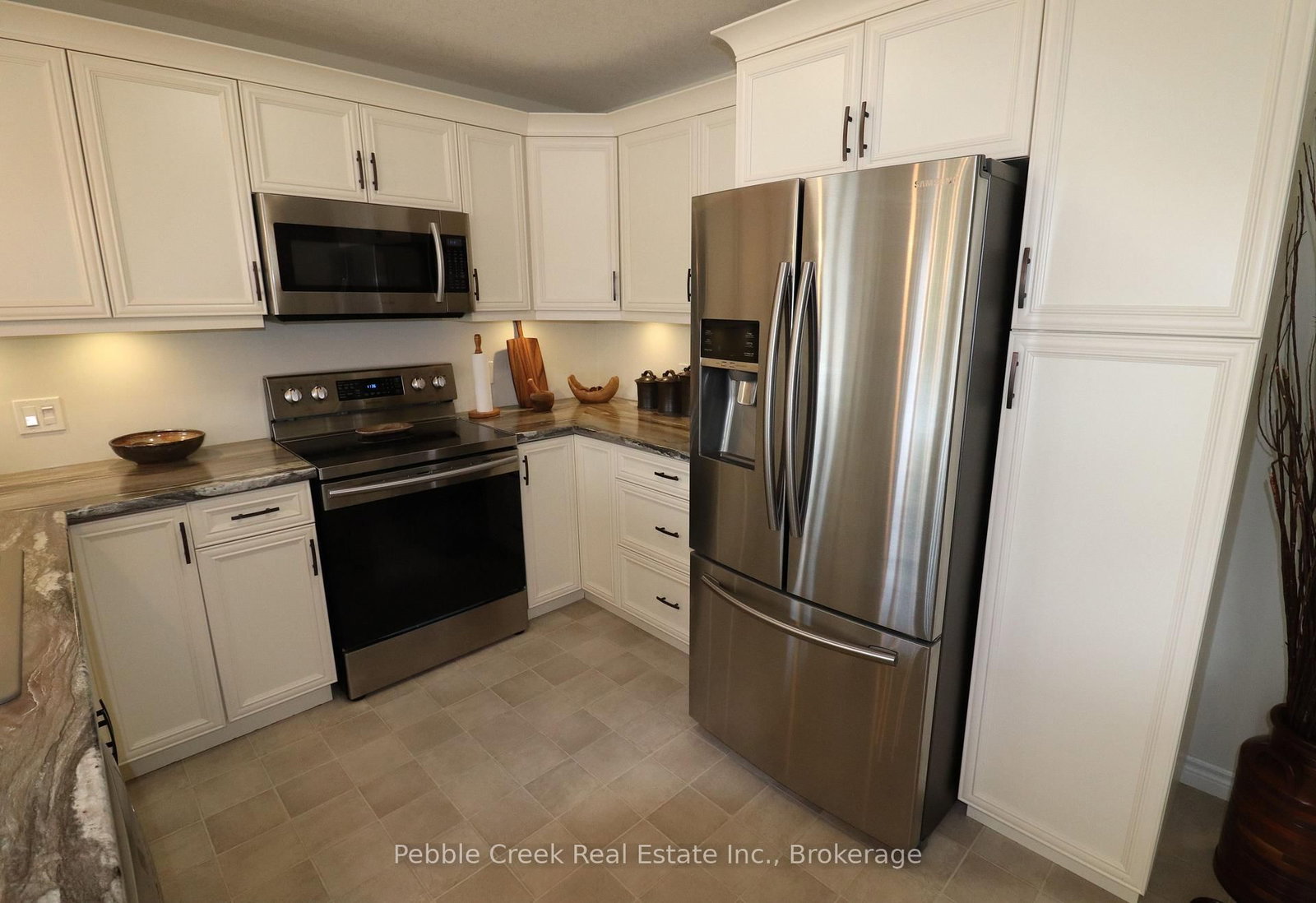 20 Huron Heights Drive • Ashfield-Colborne-Wawanosh, ON photo 9