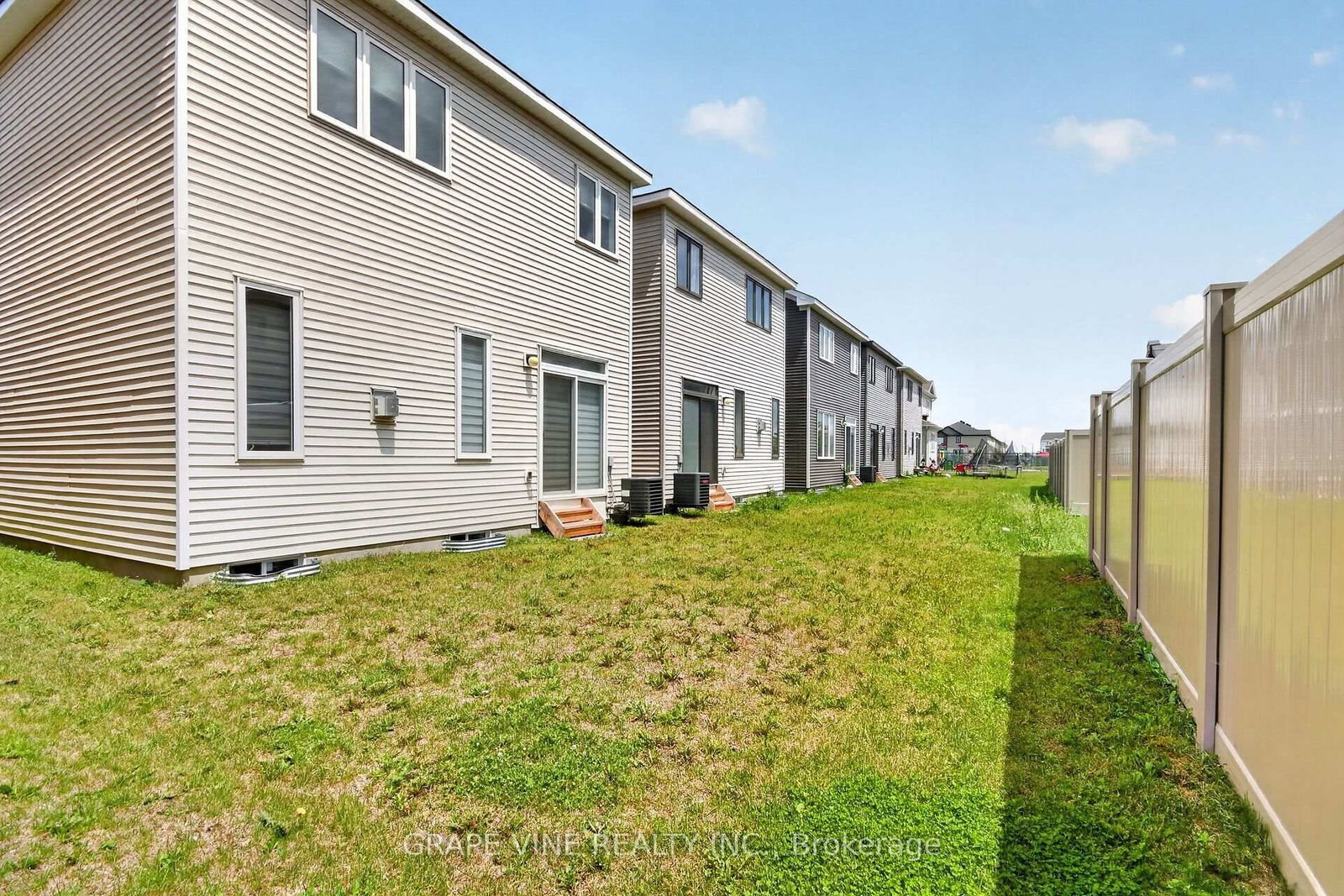 316 Crossway Terrace • Ottawa, ON photo 39
