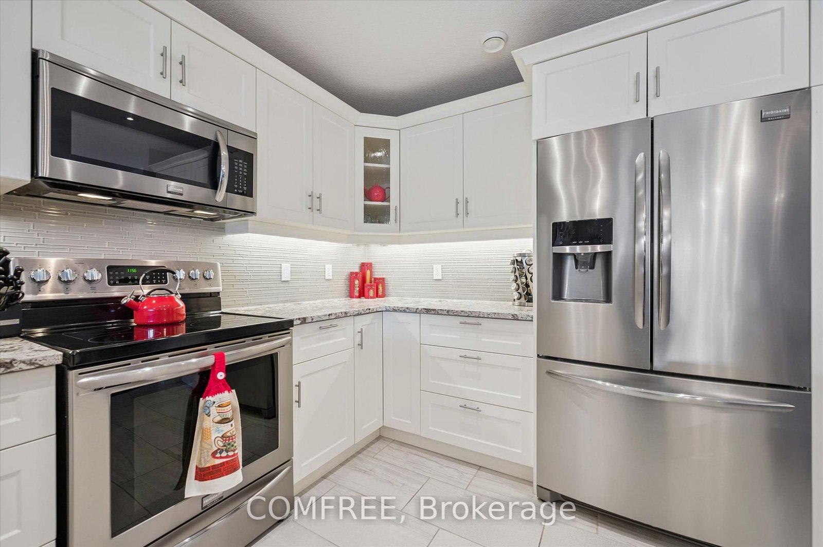 235 Spencer Drive • Centre Wellington, ON photo 9
