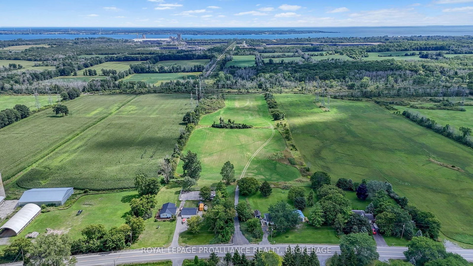 2346 County Road 22 • Bath, ON photo 1