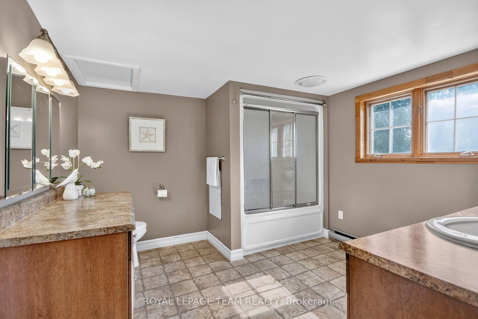3246 Tolmies Corners Road • North Stormont, ON photo 36