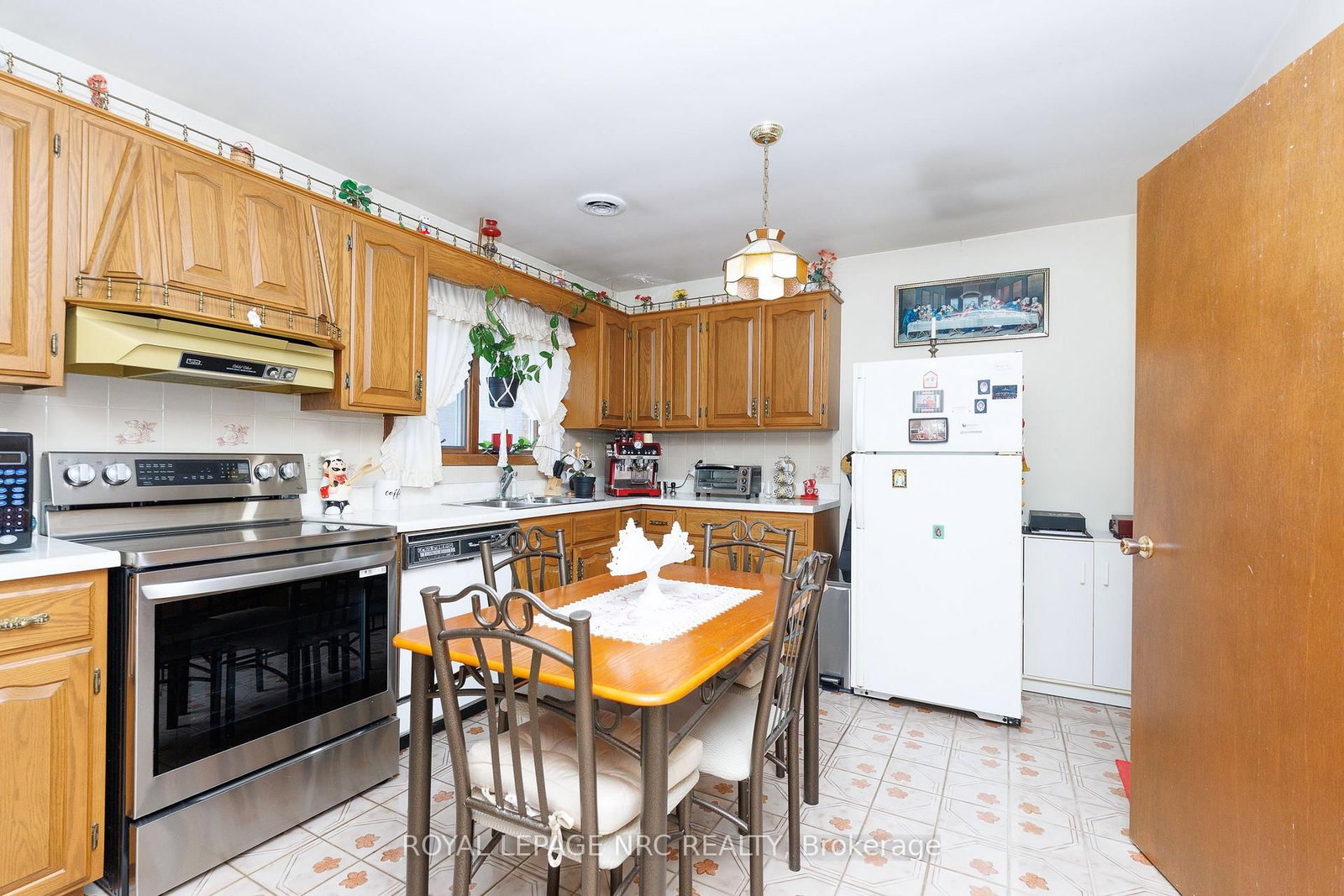 233 West Side Road • Port Colborne, ON photo 12