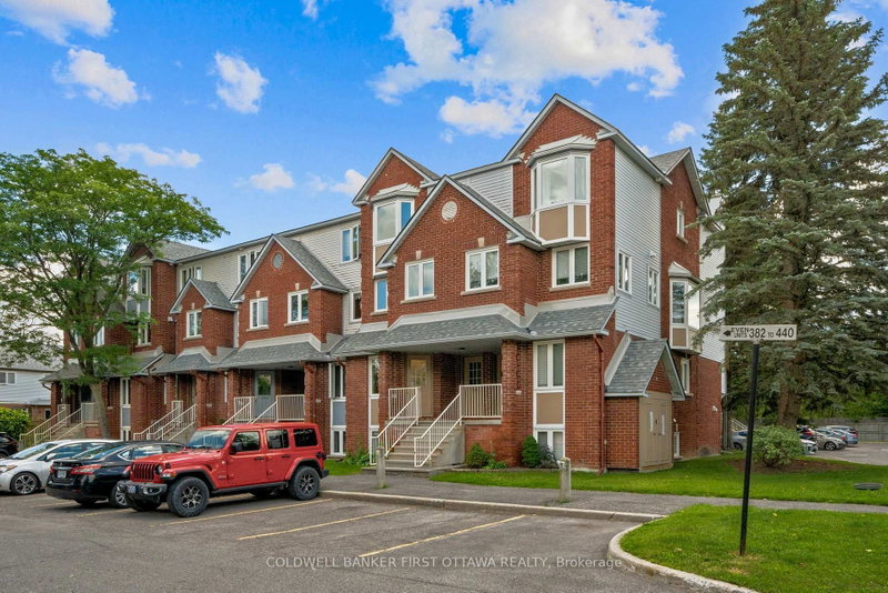 386 Briston Private