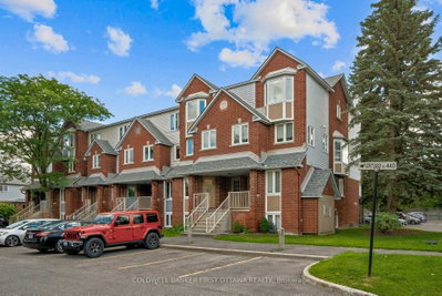 Townhouse for sale at 386 Briston Private, Ottawa, Ontario, K1G 5R3 - Hunt Club Park - MLS: X13698098