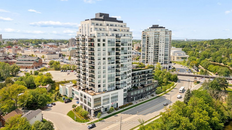 1503 - 150 WELLINGTON Street E