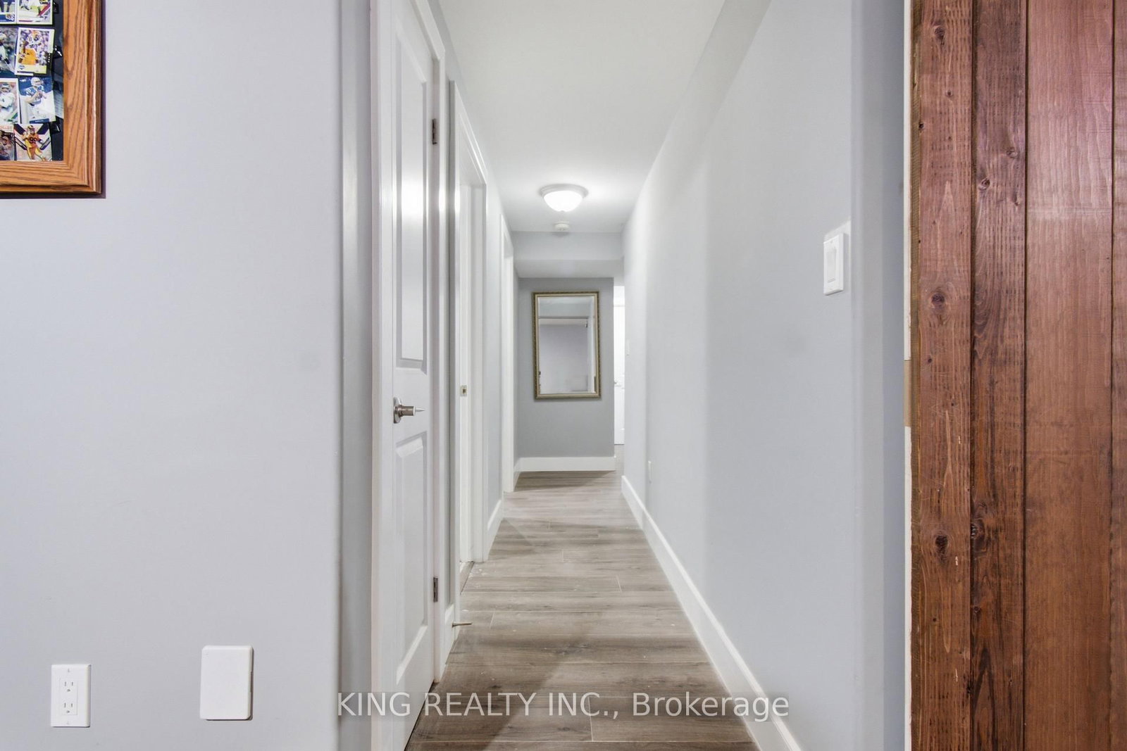 950 Ellrose Avenue • Windsor, ON photo 26