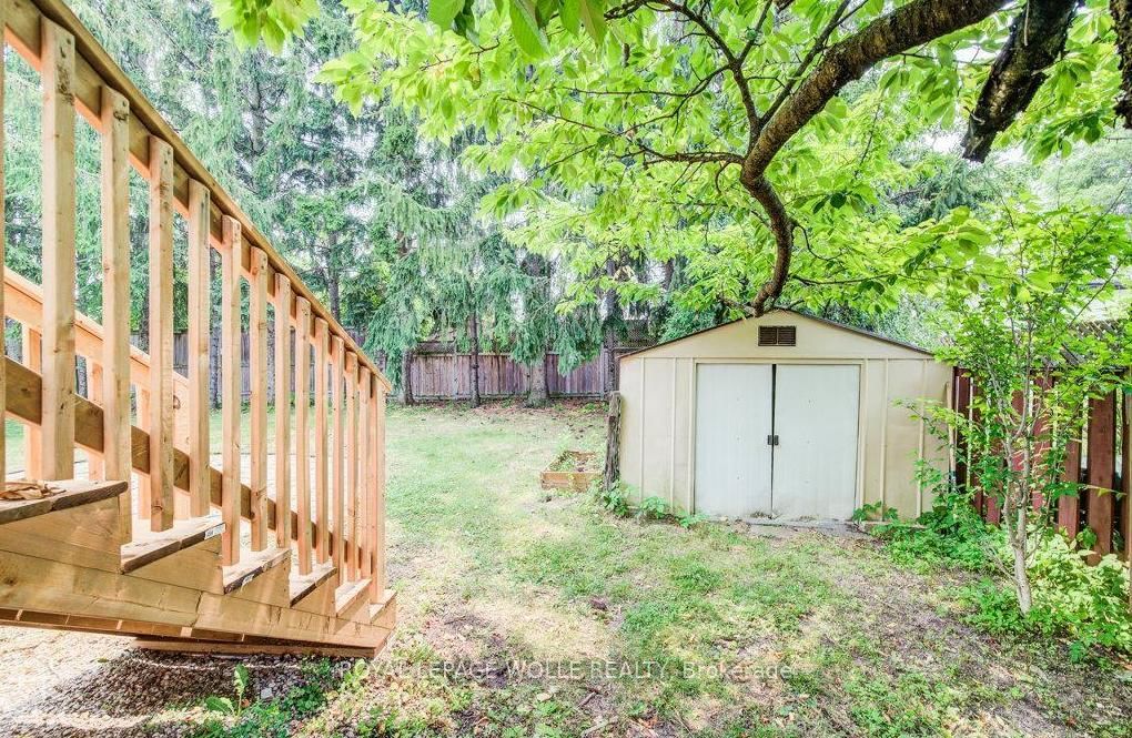 109 White Oak Place • Waterloo, ON photo 36