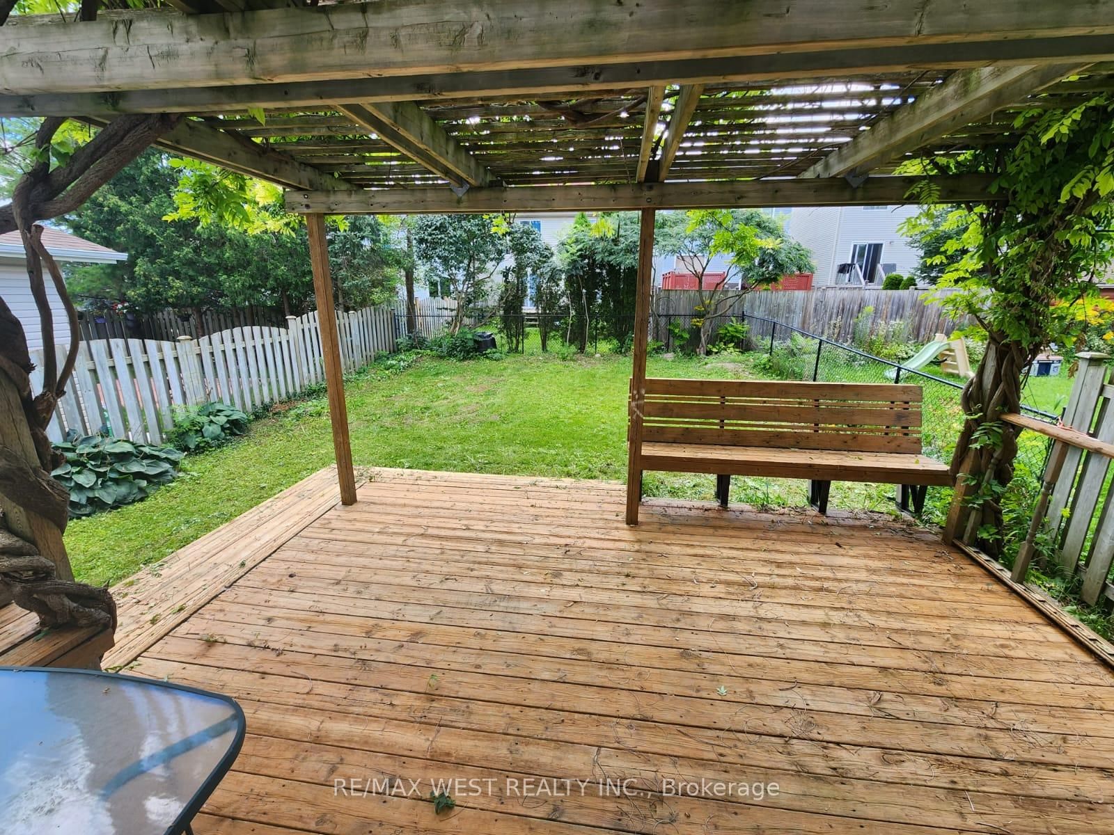 792 Butternut Avenue • Waterloo, ON photo 35