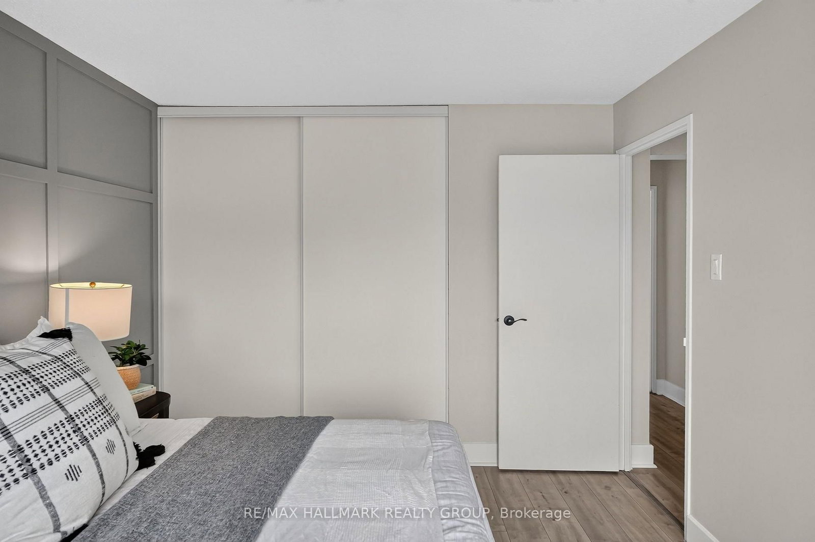 2998 Fairlea Crescent • Ottawa, ON photo 21