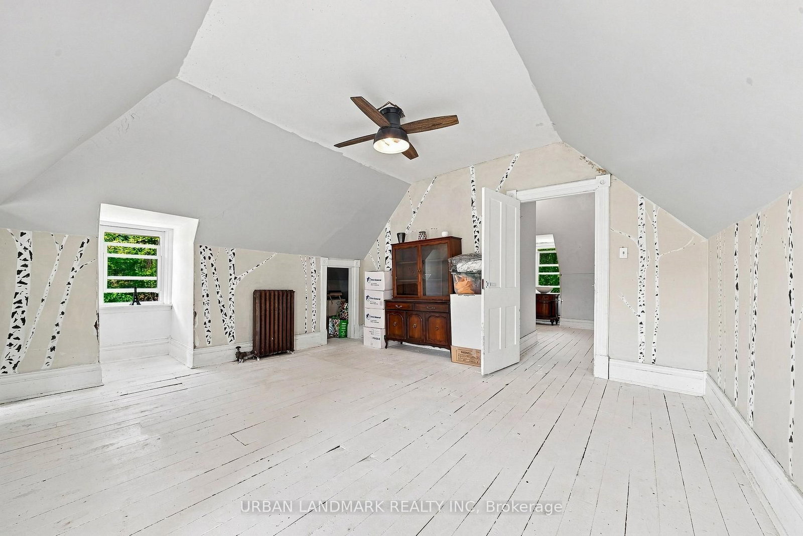 158 St Lawrence Street E • Madoc, ON photo 38