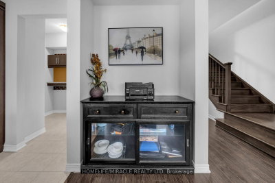 83 Monarch Street • Welland, ON photo 4