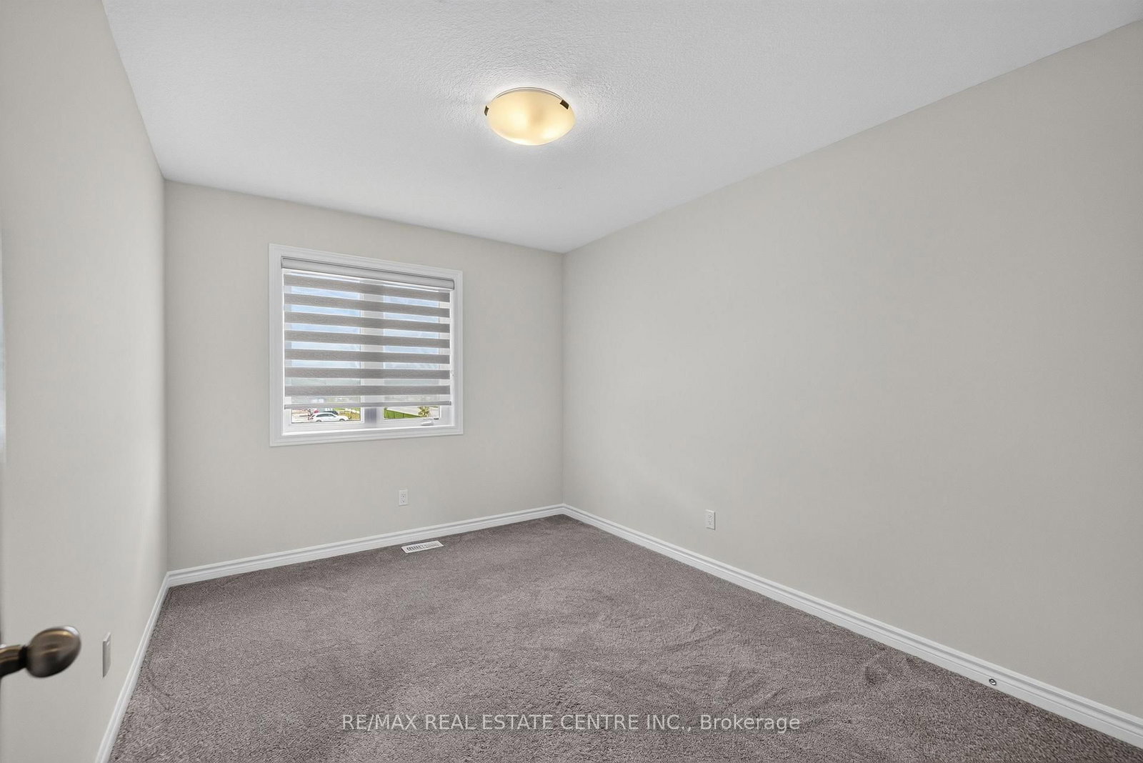 296 Bradshaw Drive • Stratford, ON photo 38