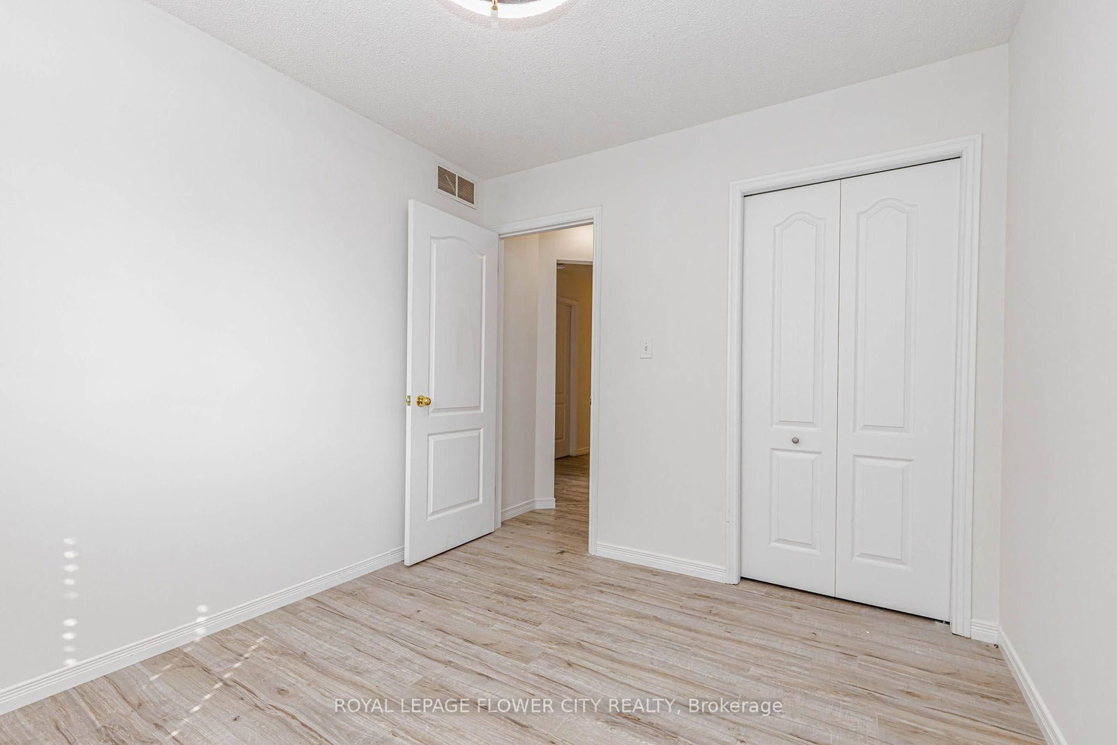 47 Queensway Drive • Strathroy-Caradoc, ON photo 31