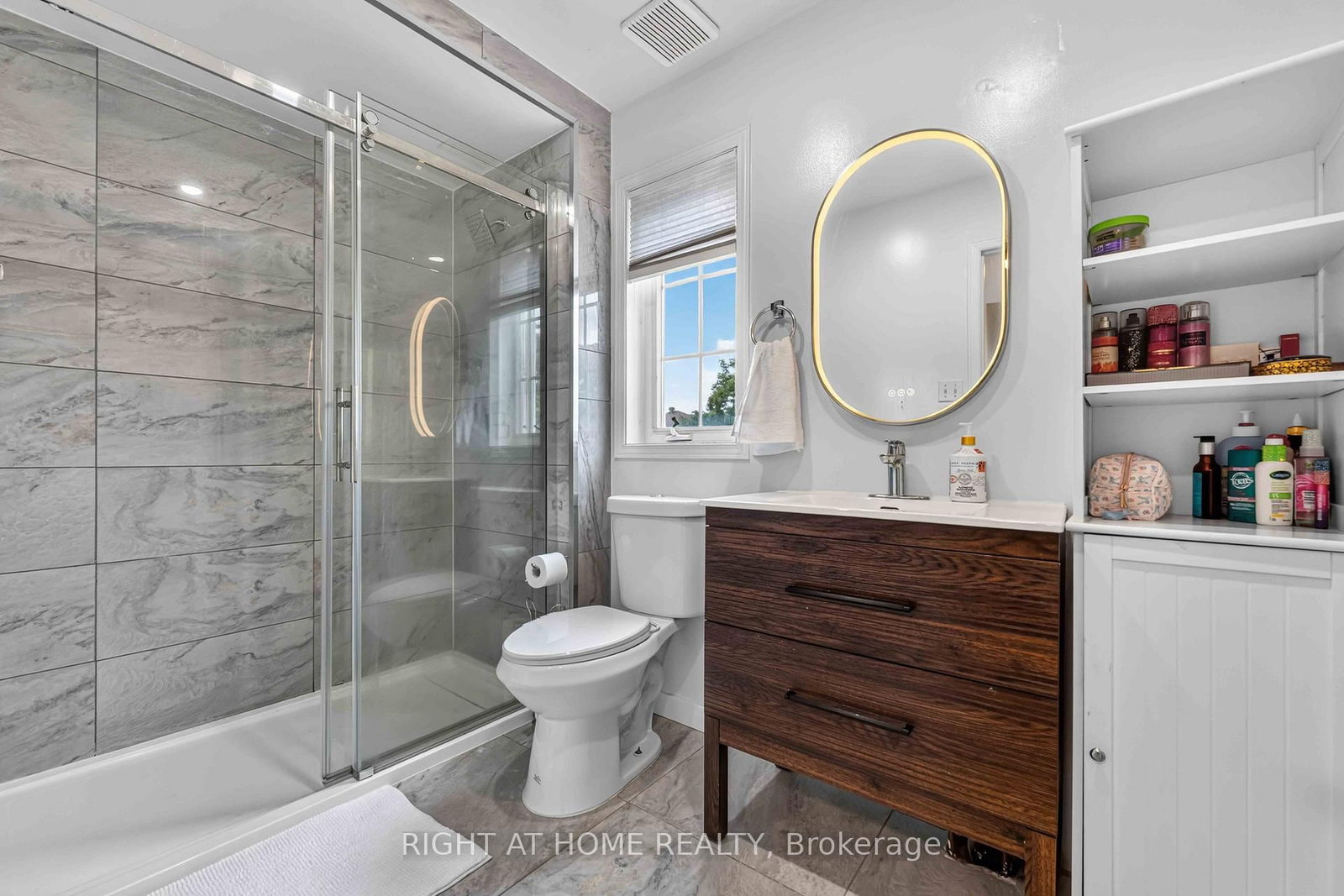1552 STOJKO Street • Ottawa, ON photo 30