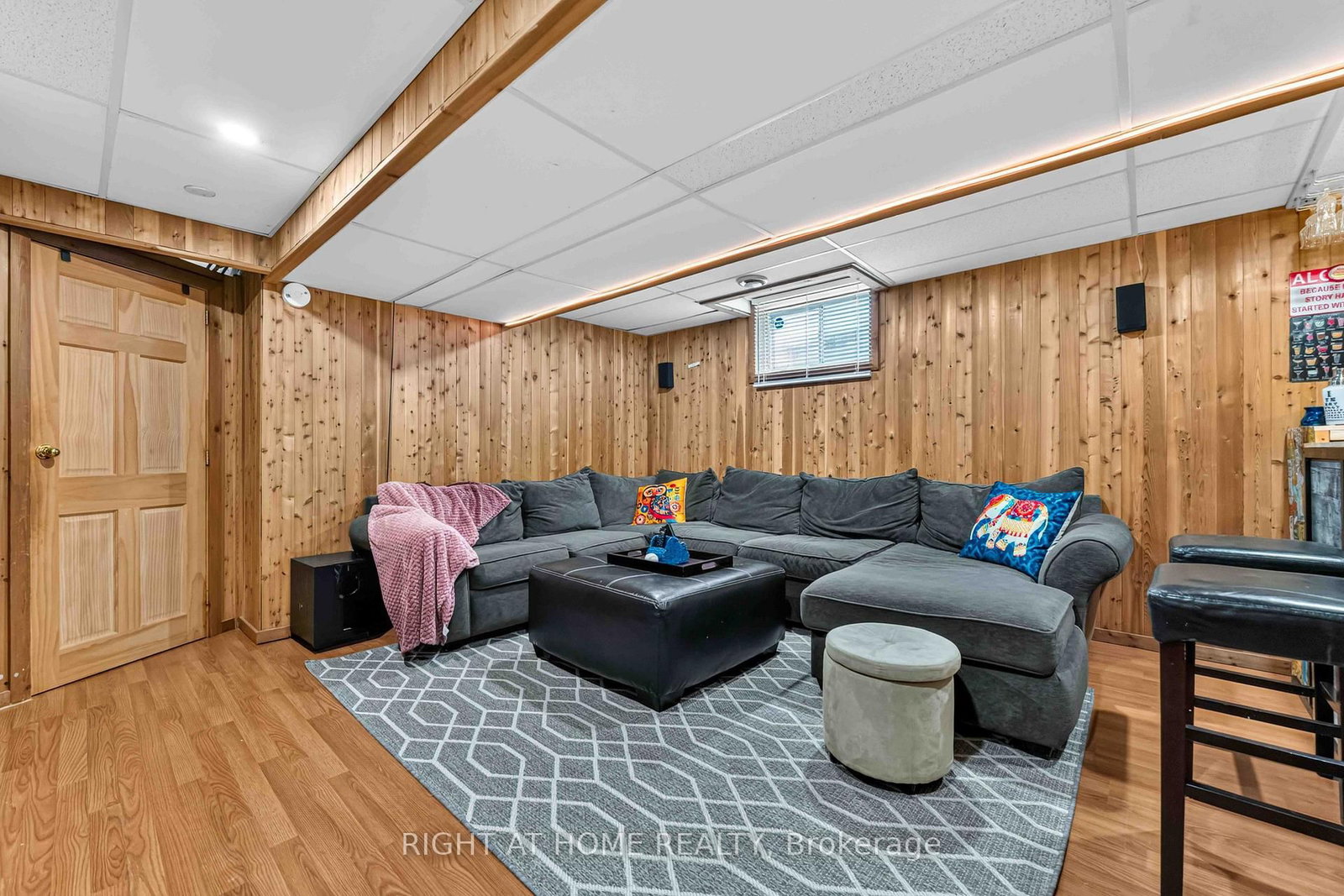 1552 STOJKO Street • Ottawa, ON photo 37