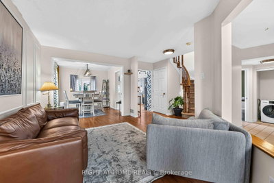 1552 STOJKO Street • Ottawa, ON photo 9