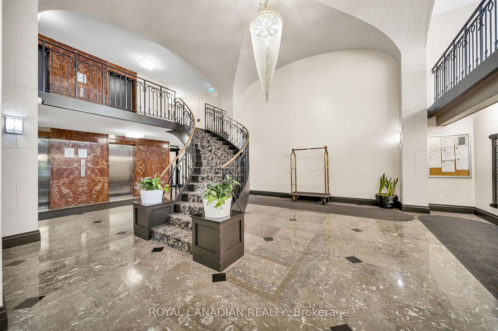 500 GREEN Road • #701 • Hamilton, ON photo 12