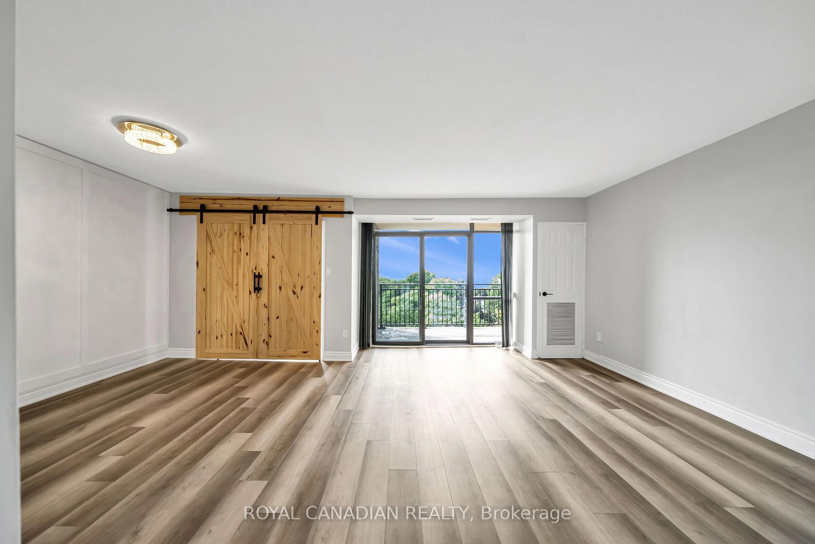 500 GREEN Road • #701 • Hamilton, ON photo 32