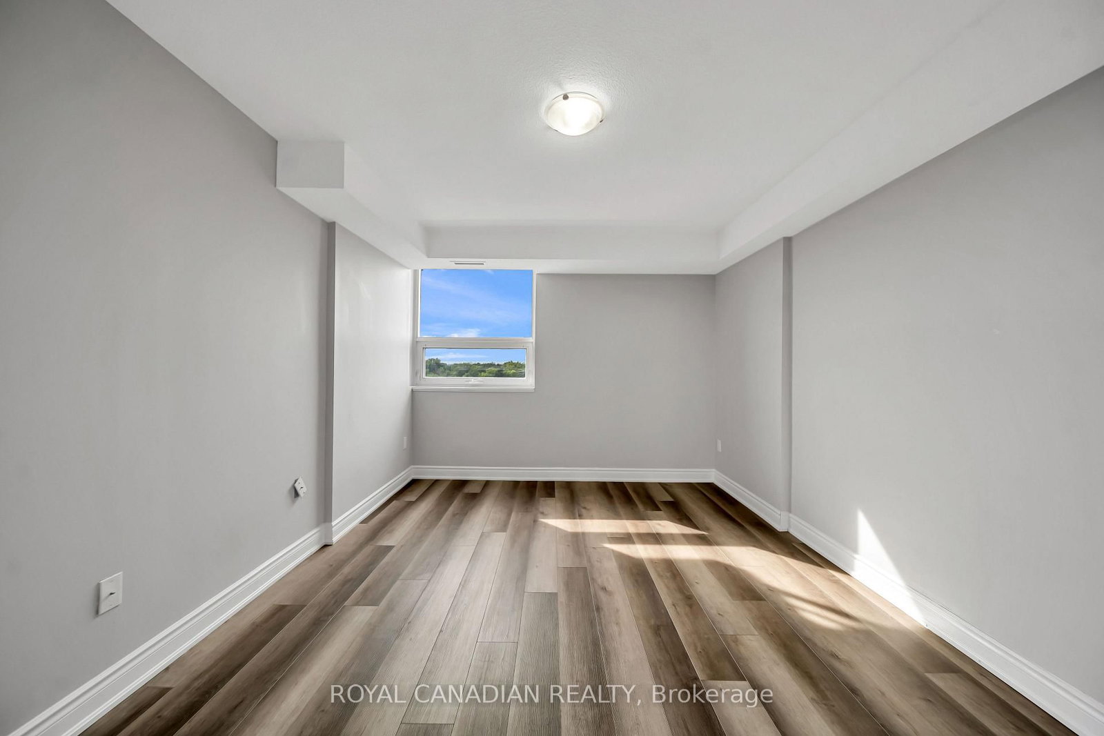500 GREEN Road • #701 • Hamilton, ON photo 34