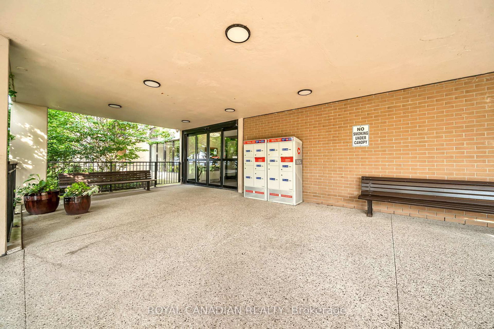 500 GREEN Road • #701 • Hamilton, ON photo 8
