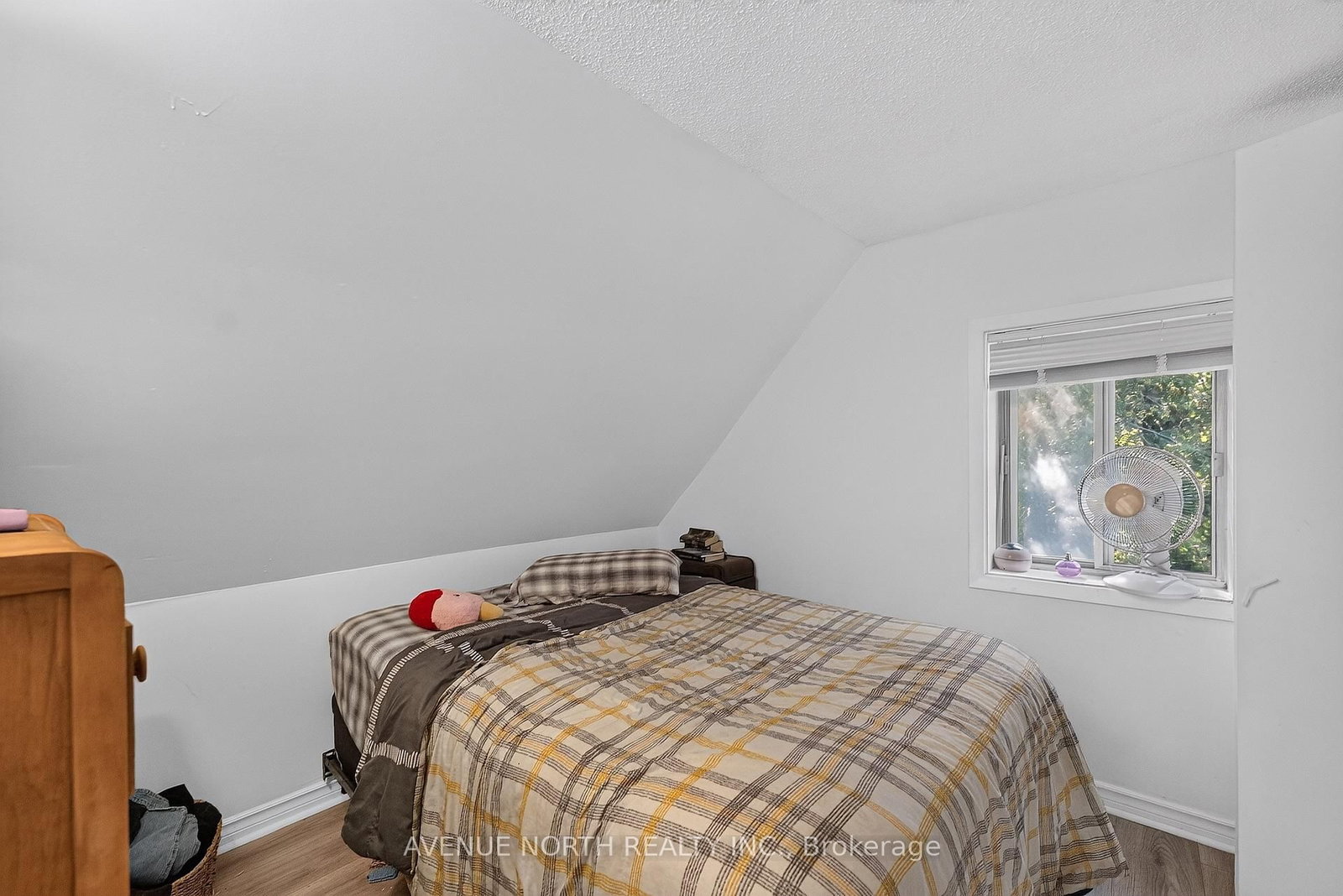 2941 Old Montreal Road • Ottawa, ON photo 12