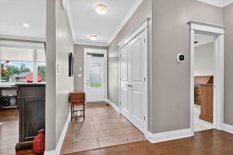 118 Stirling Crescent