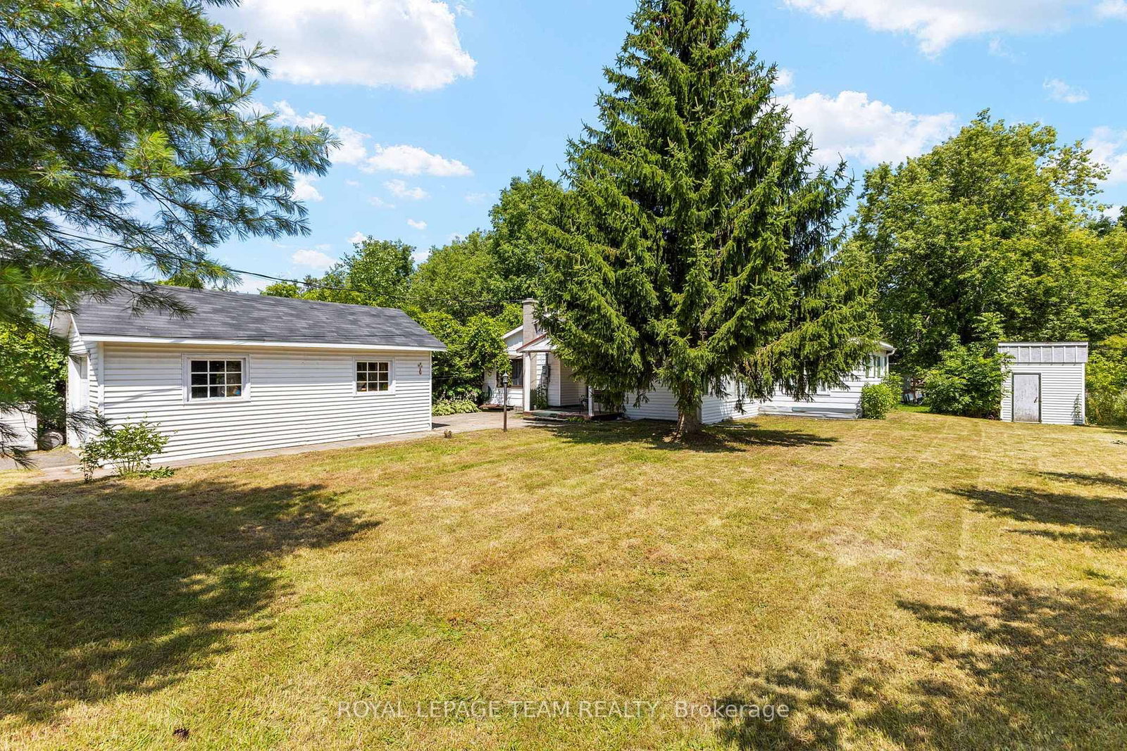 967 West Street • Ottawa, ON photo 12