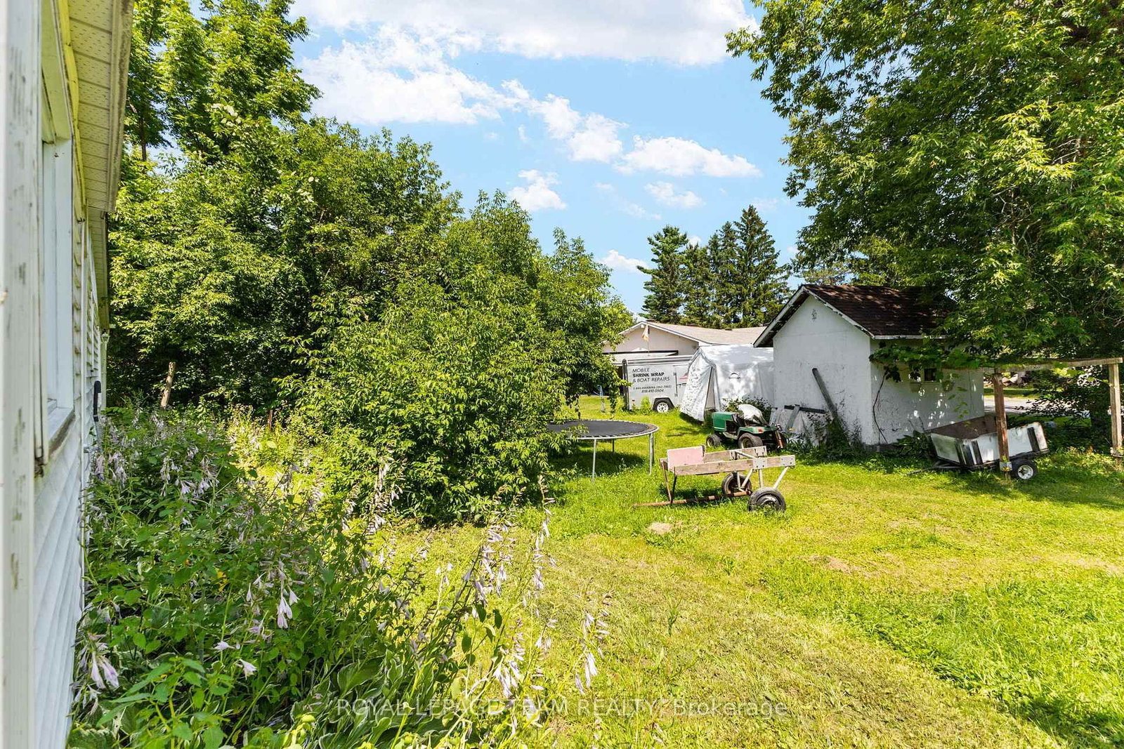 967 West Street • Ottawa, ON photo 15