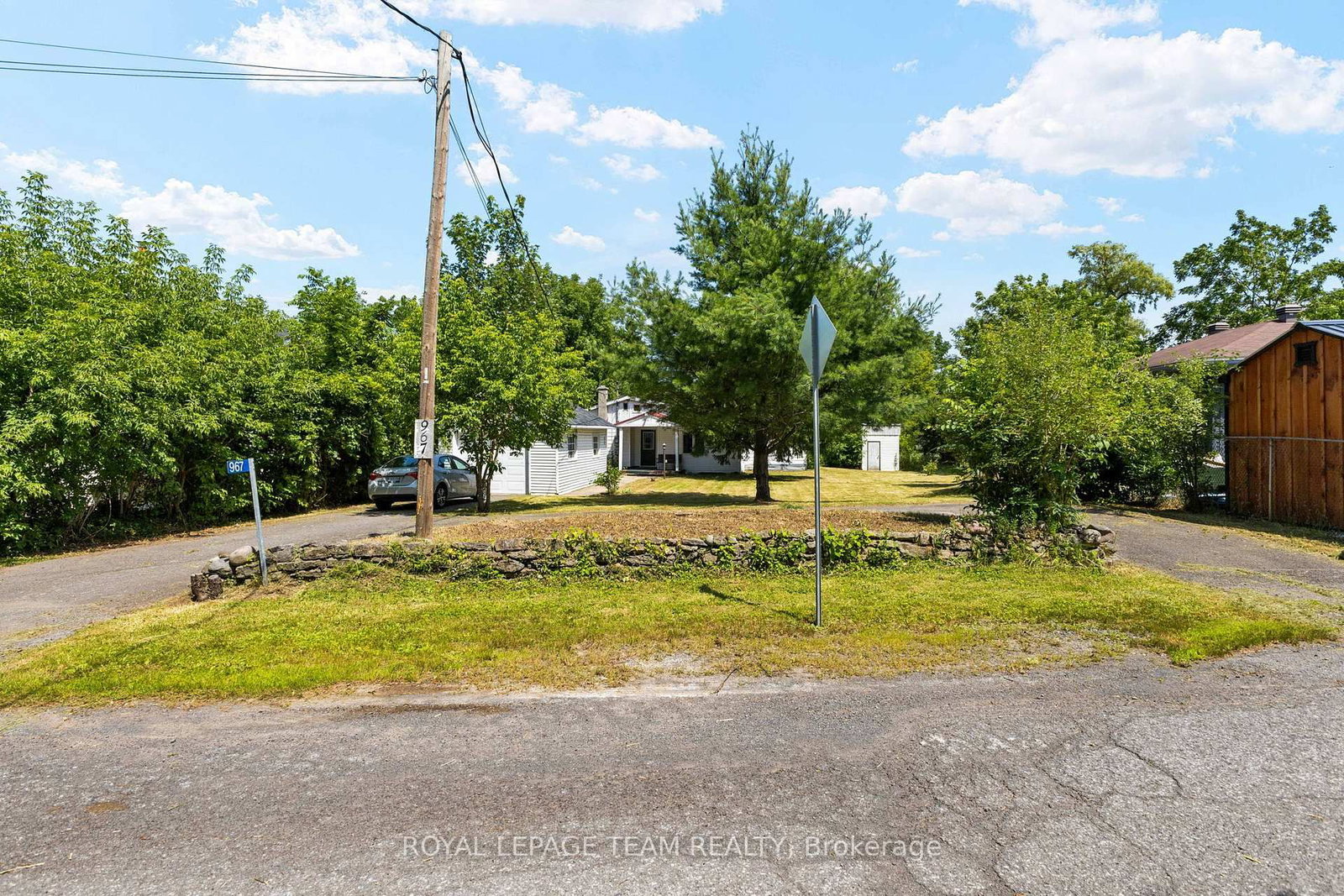 967 West Street • Ottawa, ON photo 18