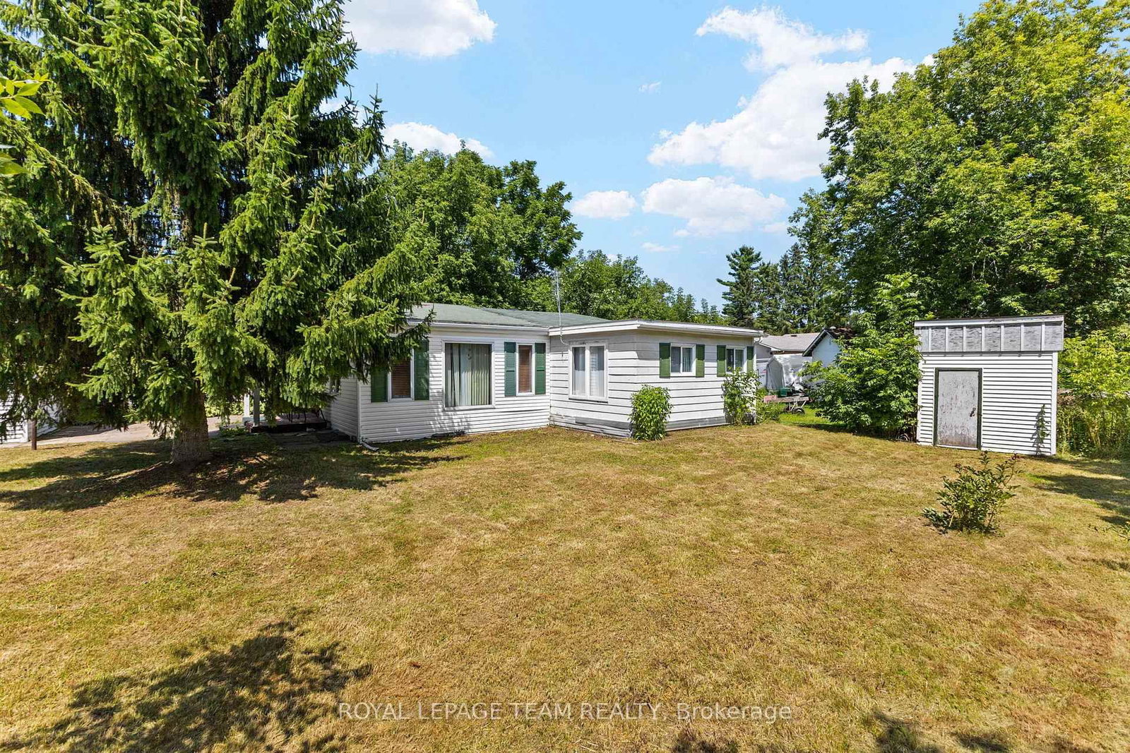 967 West Street • Ottawa, ON photo 8