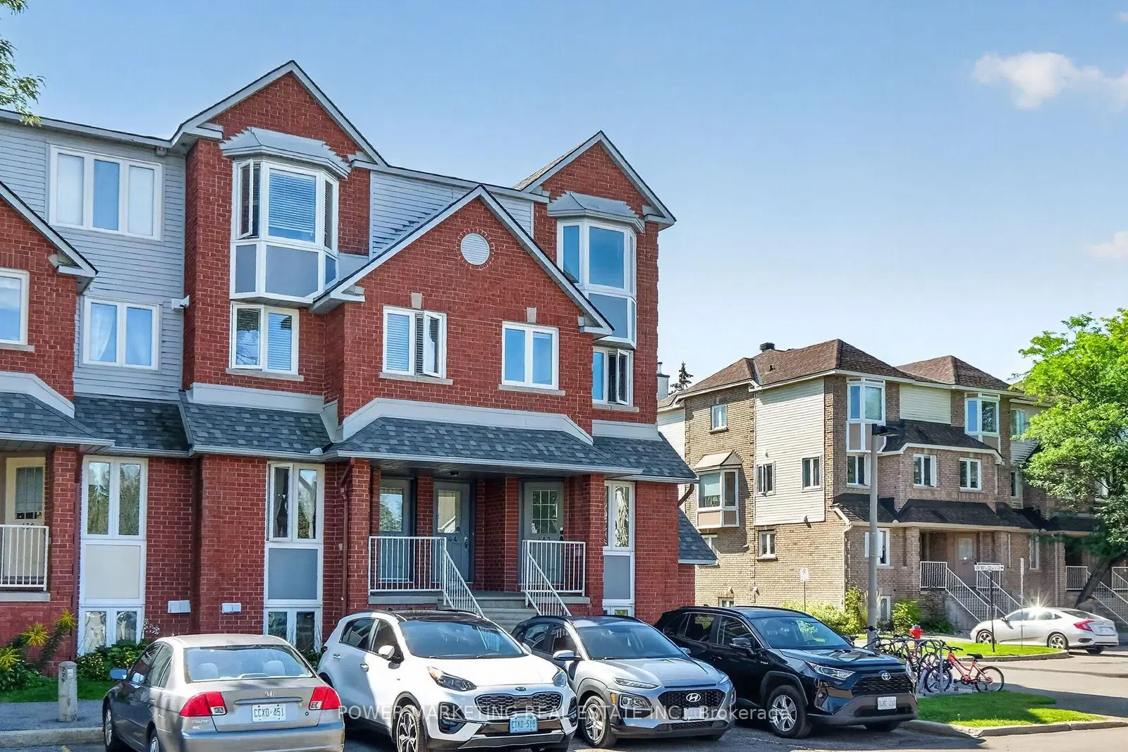 442 BRISTON Private, Ottawa, ON — photo 2