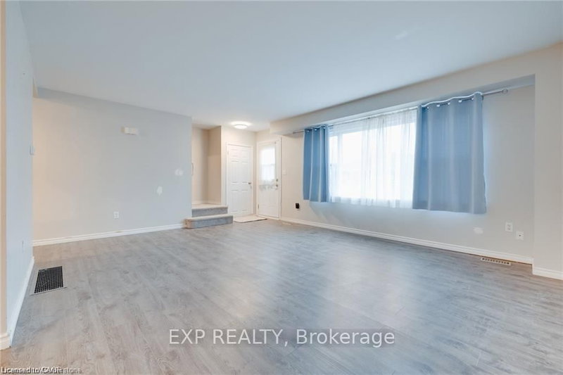 8 - 78 Bee Street