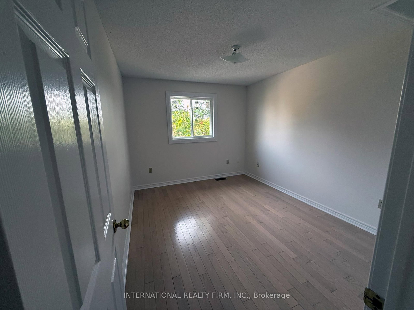 43 Falconridge Drive • Hamilton, ON photo 24