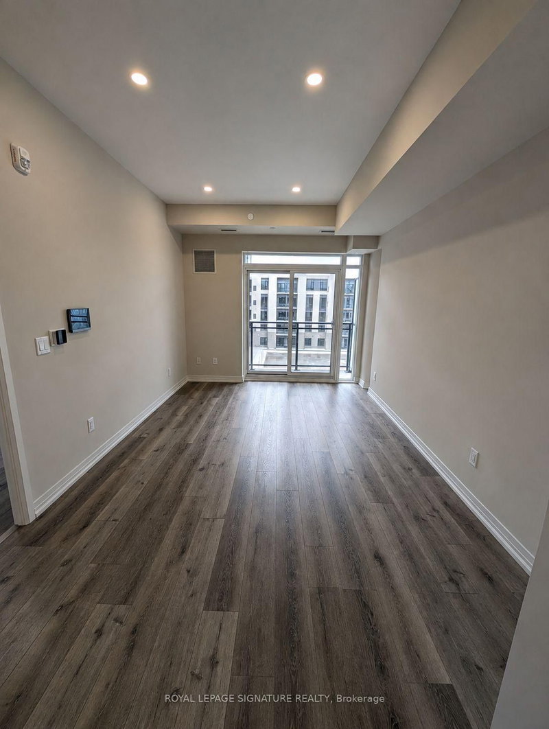LP09 - 50 Herrick Avenue
