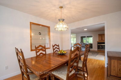 8 Island Bay Drive • Kawartha Lakes, ON photo 4