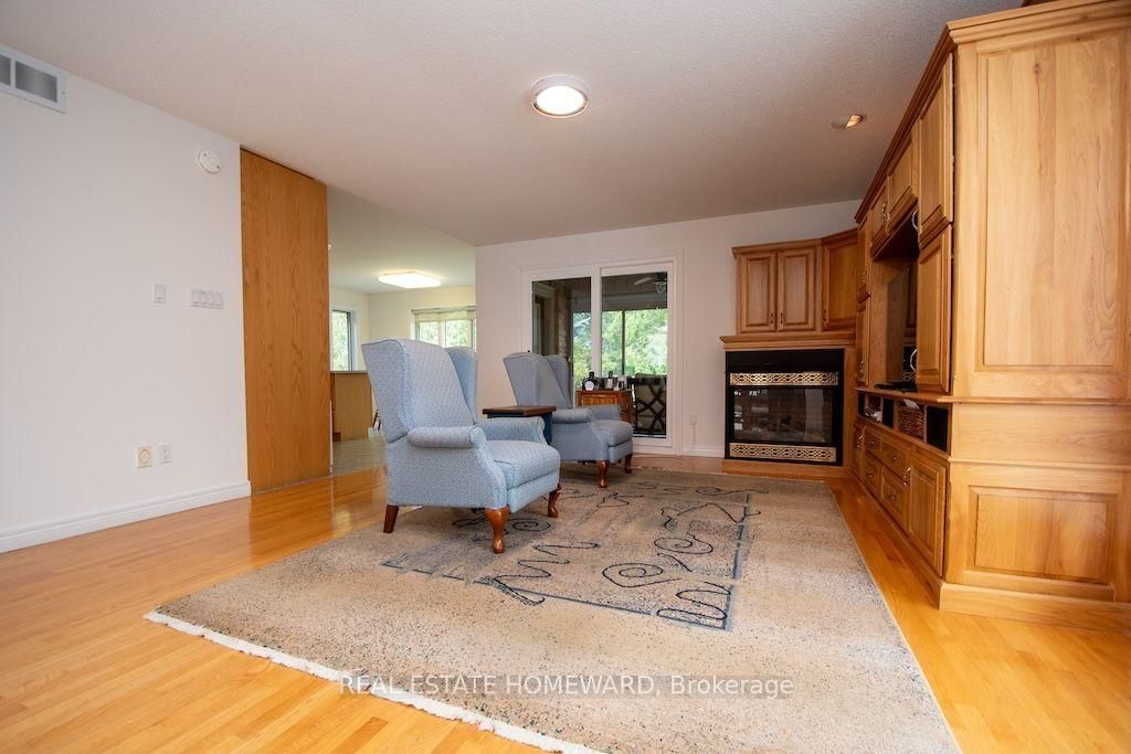 8 Island Bay Drive • Kawartha Lakes, ON photo 5