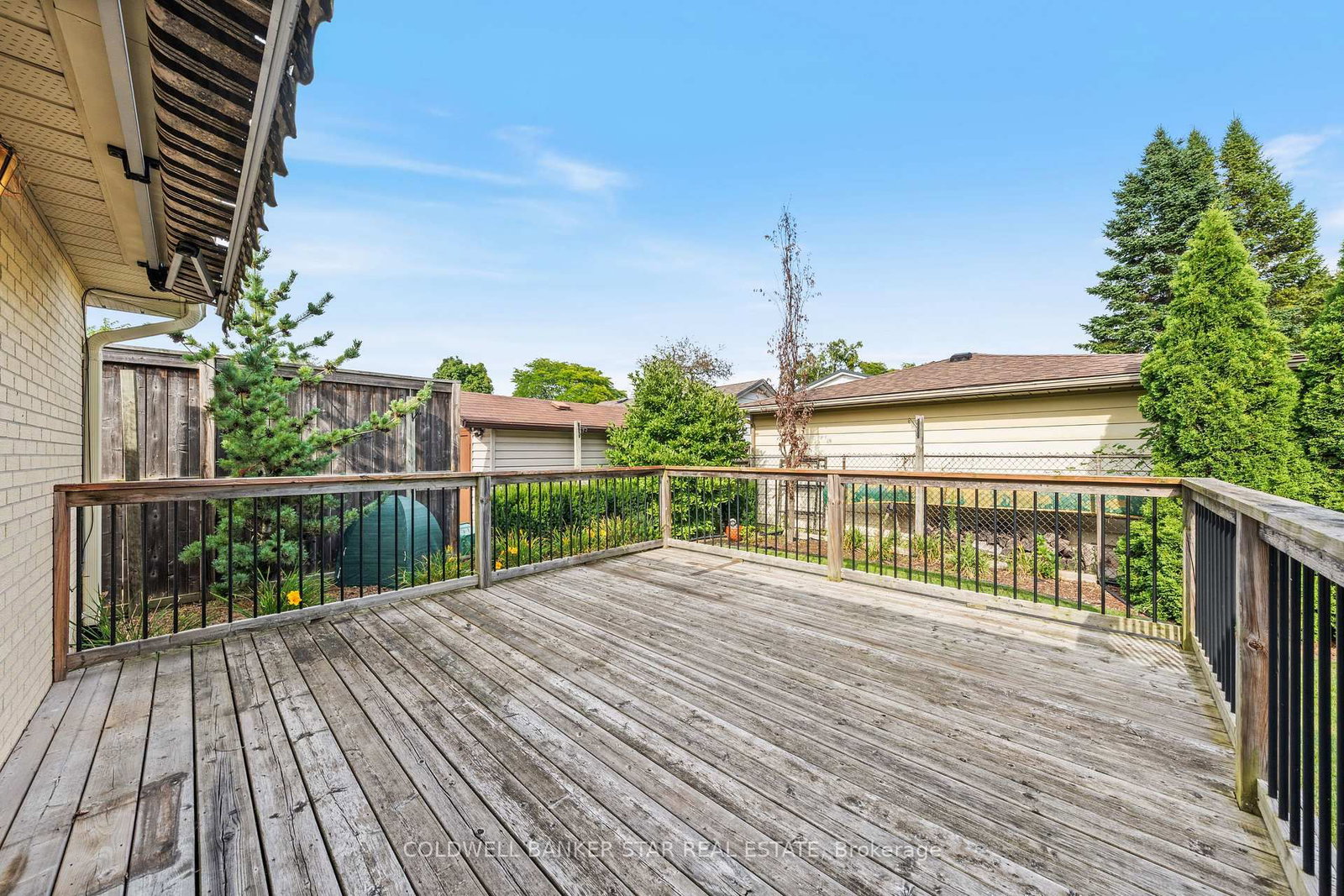1106 Bernard Court • Sarnia, ON photo 36