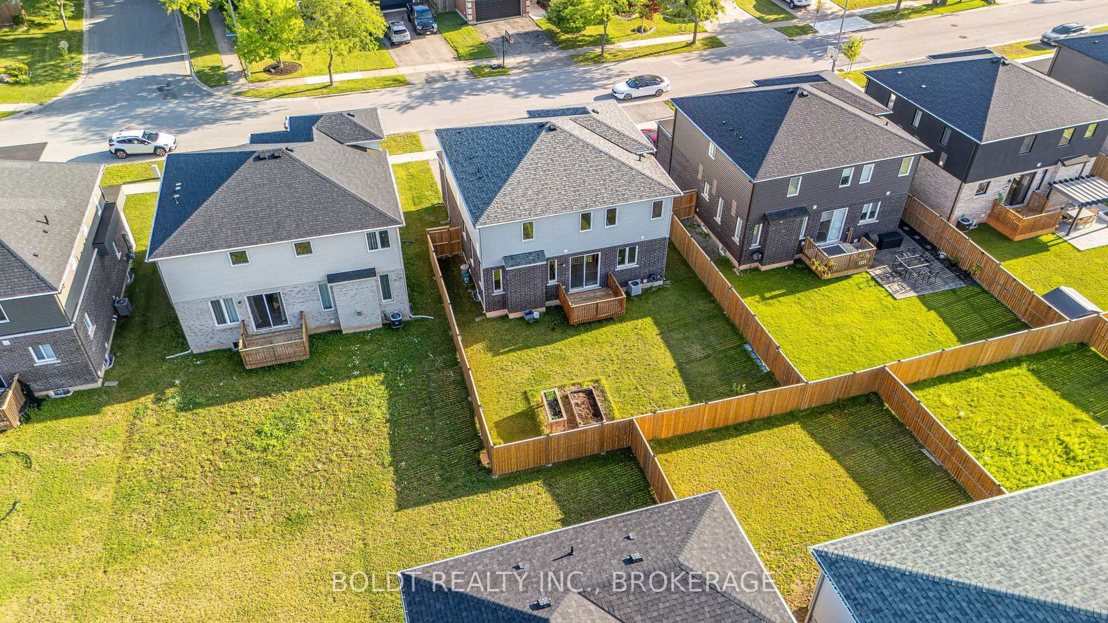 8037 Brookside Drive - Photo 34